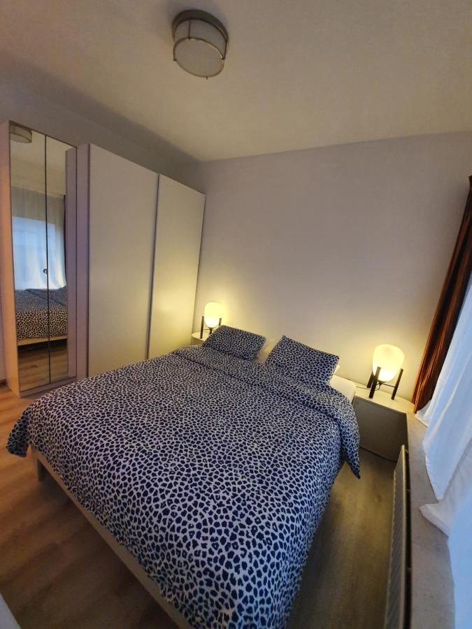 Cosy Corner In Quiet Suburb - All Cars Allowed Anversa Esterno foto