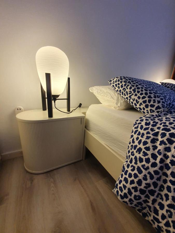 Cosy Corner In Quiet Suburb - All Cars Allowed Anversa Esterno foto