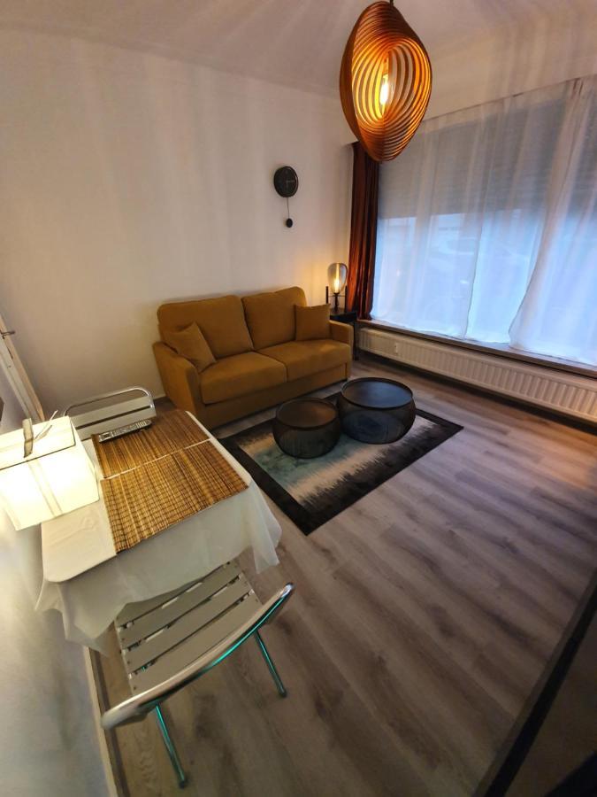 Cosy Corner In Quiet Suburb - All Cars Allowed Anversa Esterno foto