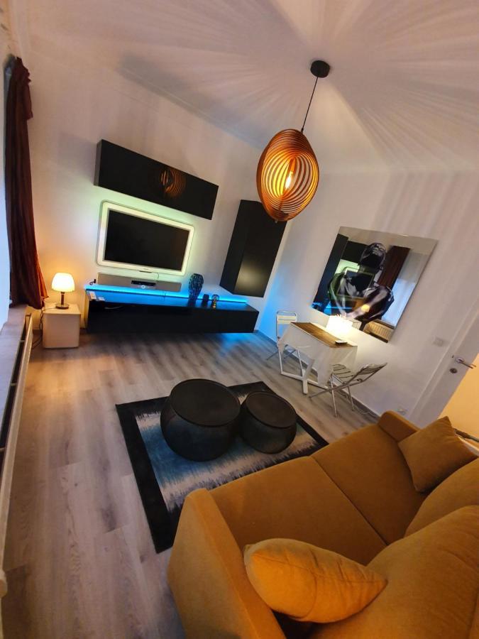 Cosy Corner In Quiet Suburb - All Cars Allowed Anversa Esterno foto